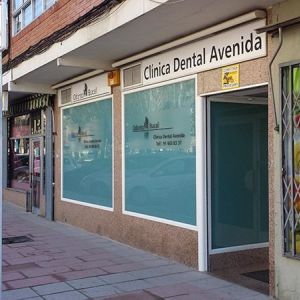 CLINICA DENTAL AVENIDA